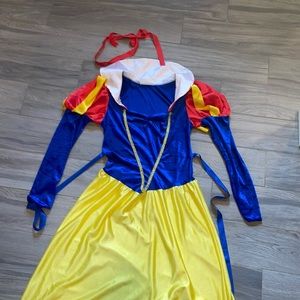 Snow white costume size m